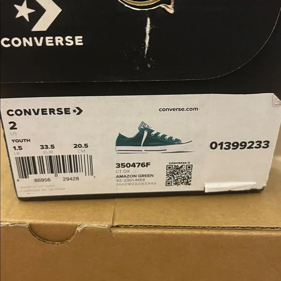 Converse Kids Classic Green Sneakers - Picture 2 of 4
